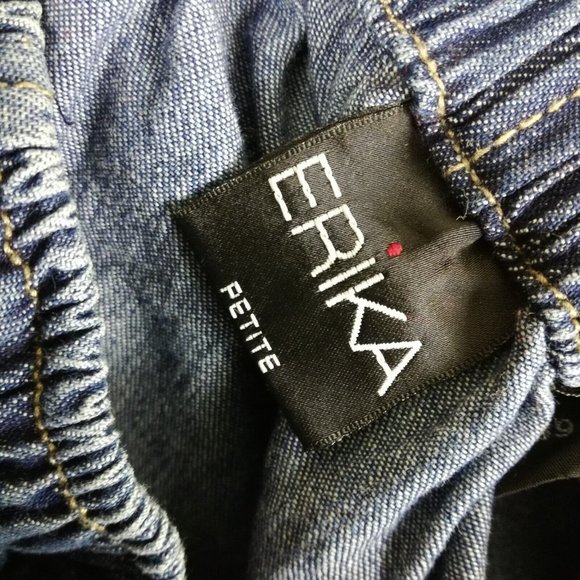 Erika Womans Jeans Straight Leg Blue Denim Embroidered Floral Elastic Petite PM - Picture 13 of 14